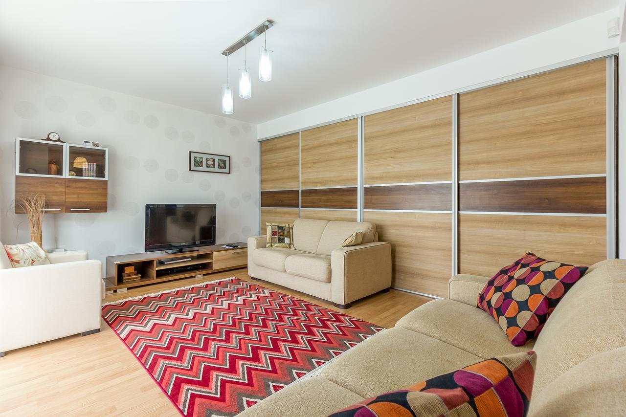City Apartment Trifoiului คลูจ-นาโปกา ภายนอก รูปภาพ